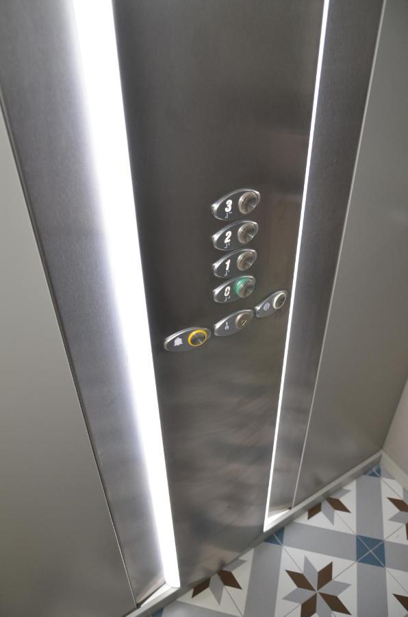 Edificio Charles 101 Apartment Фуншал Екстериор снимка